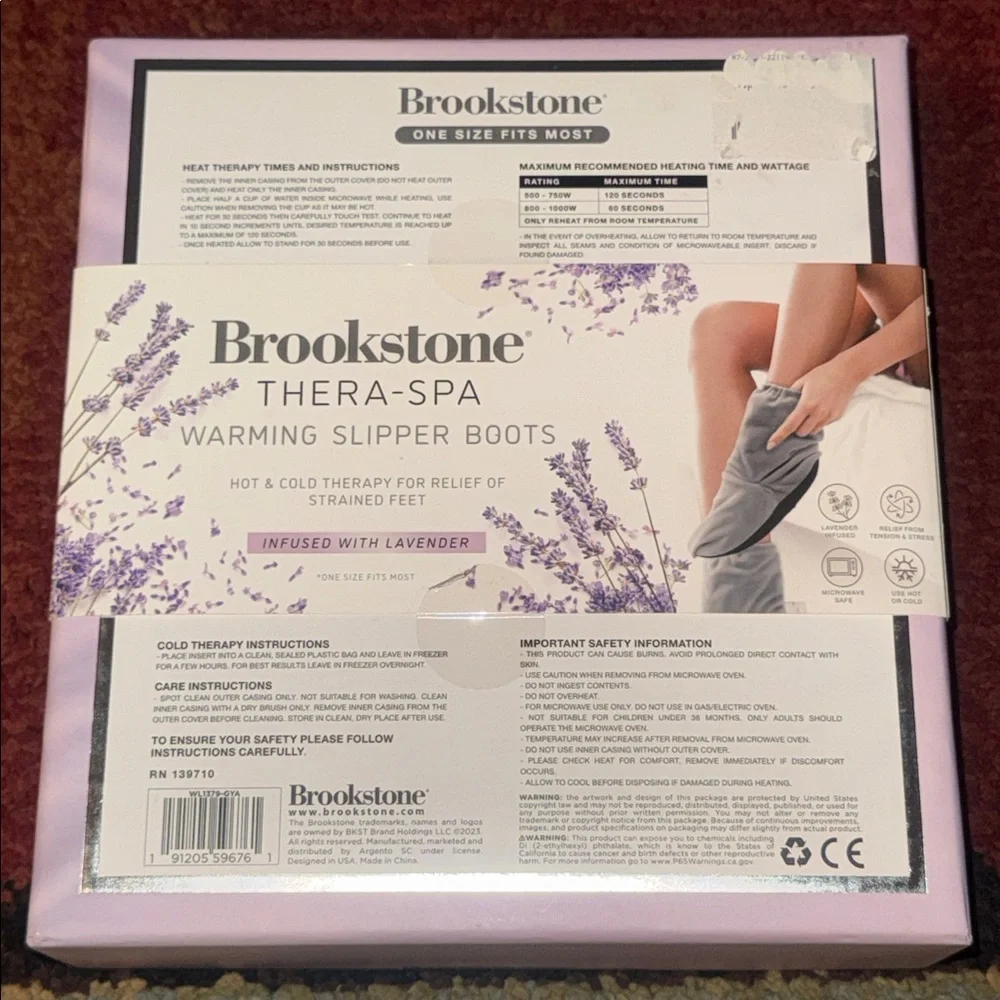 NEW Brookstone Thera-Spa Warming Slipper Boots‎